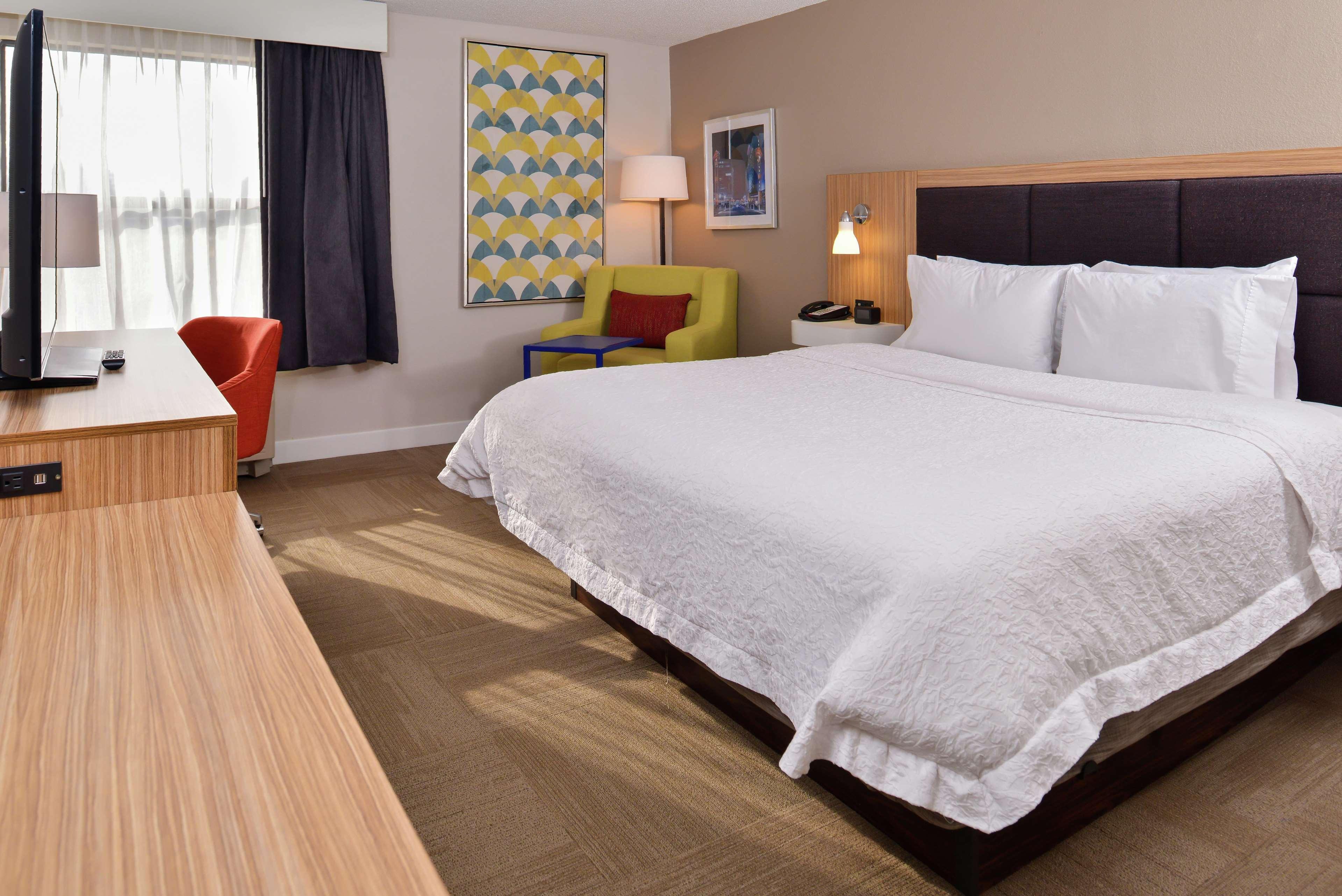 Hampton Greensboro East / Hotel