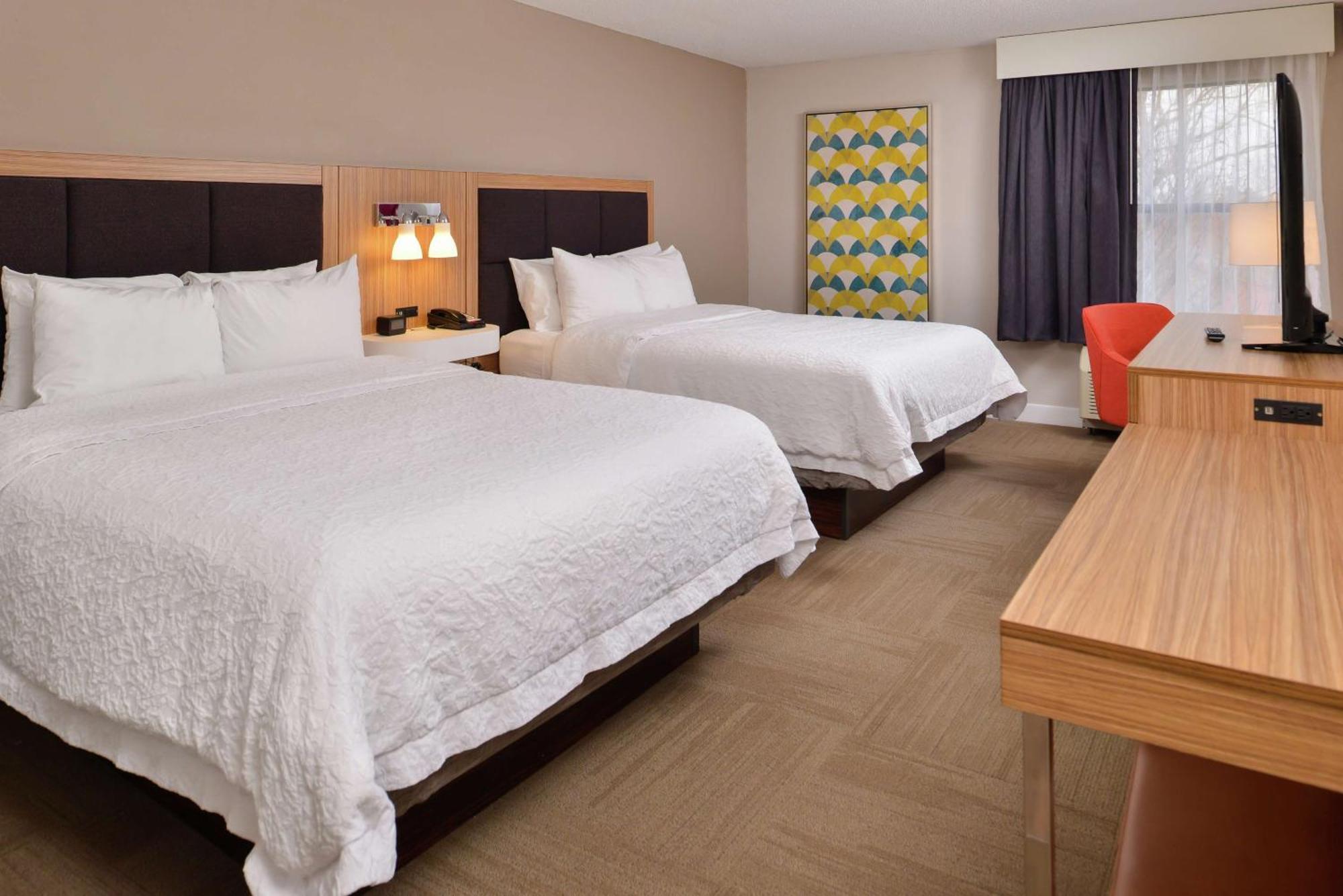 Hampton Greensboro East / Hotel 3*