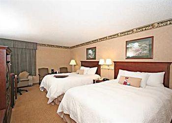 Hampton Greensboro East / Hotel McLeansville