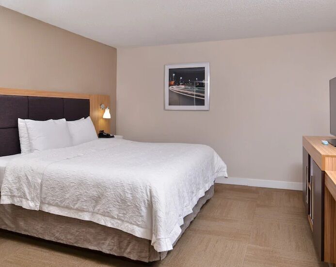 Hampton Greensboro East / Hotel